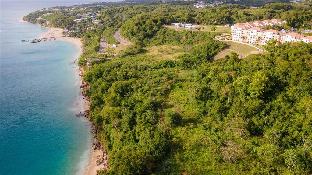 На продажу: $14,500,000 (14.32 acres)