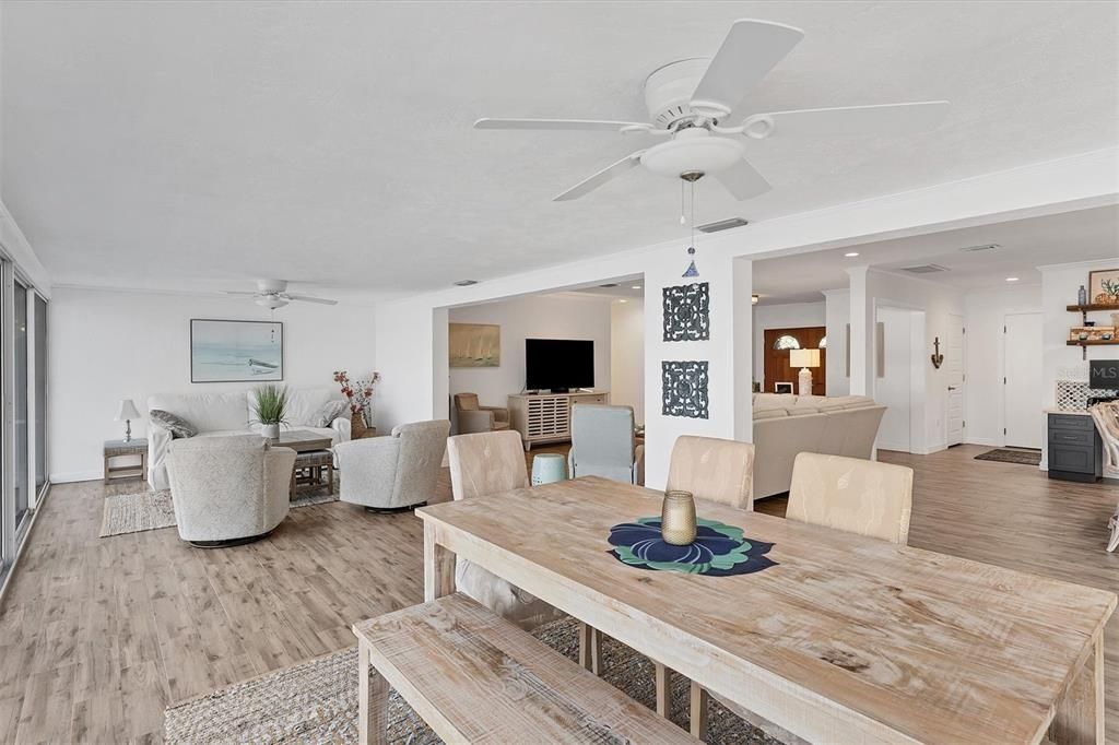 Active With Contract: $1,895,000 (3 beds, 3 baths, 2223 Square Feet)