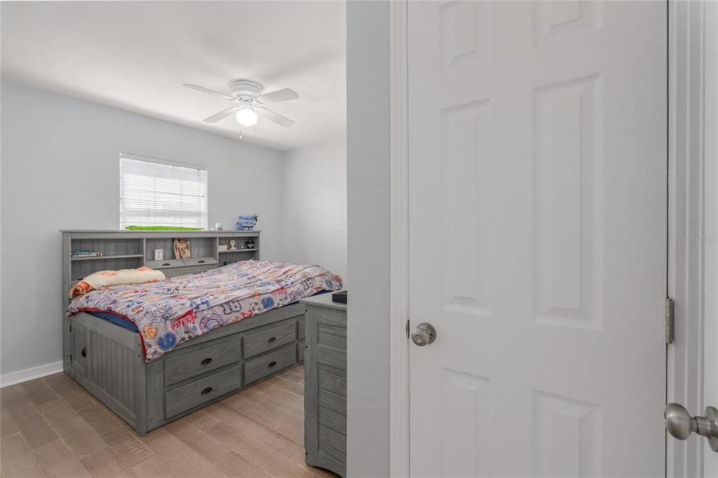 BEDROOM 3 WALK IN CLOSET