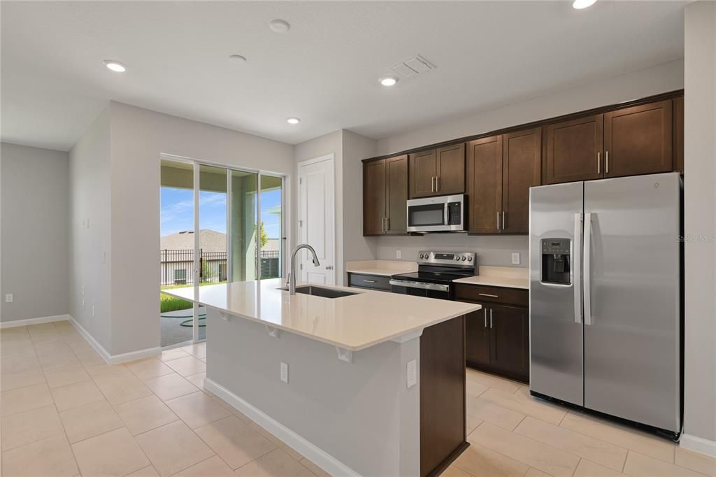 Active With Contract: $289,950 (3 beds, 2 baths, 1440 Square Feet)