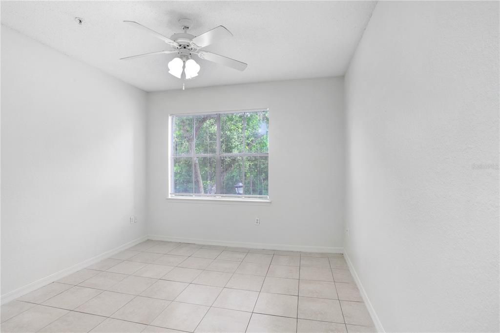 For Sale: $226,000 (2 beds, 2 baths, 1083 Square Feet)