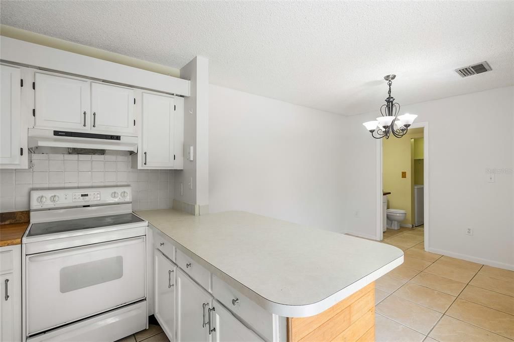 For Sale: $179,000 (2 beds, 2 baths, 1236 Square Feet)