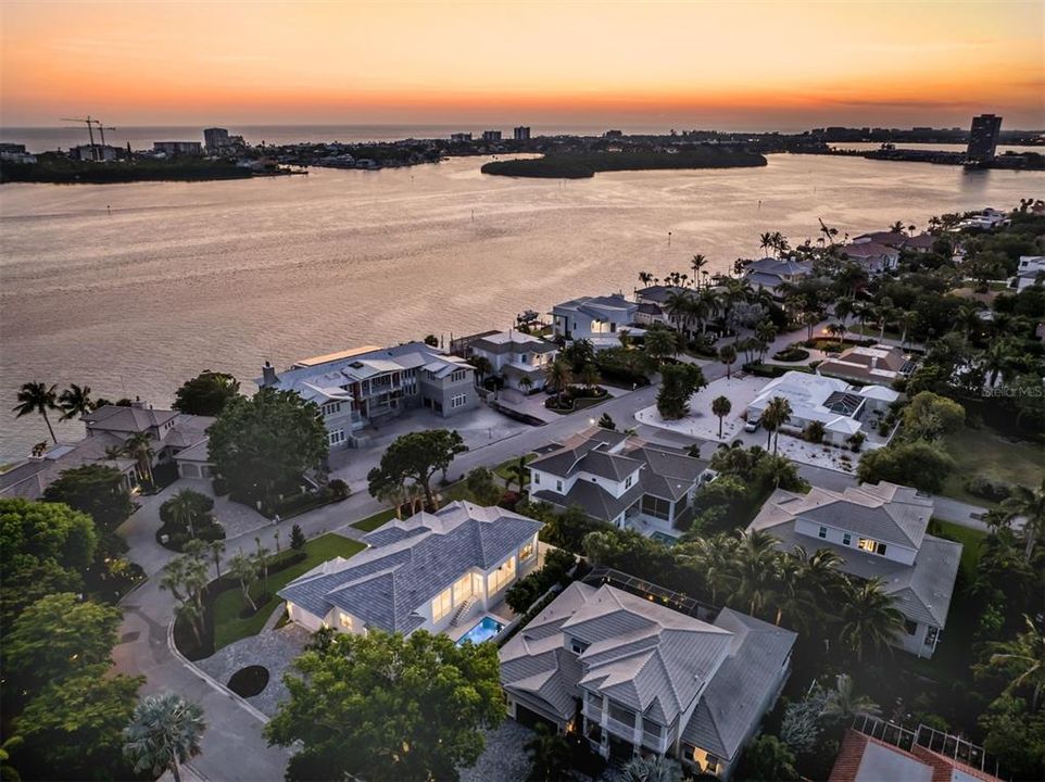 For Sale: $3,950,000 (3 beds, 3 baths, 2808 Square Feet)