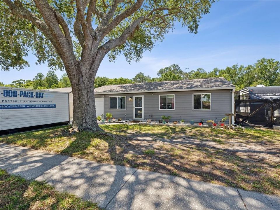 Active With Contract: $299,000 (3 beds, 2 baths, 1532 Square Feet)