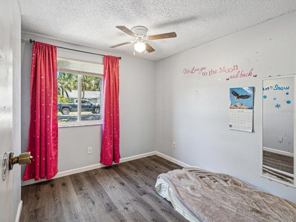 Active With Contract: $299,000 (3 beds, 2 baths, 1532 Square Feet)