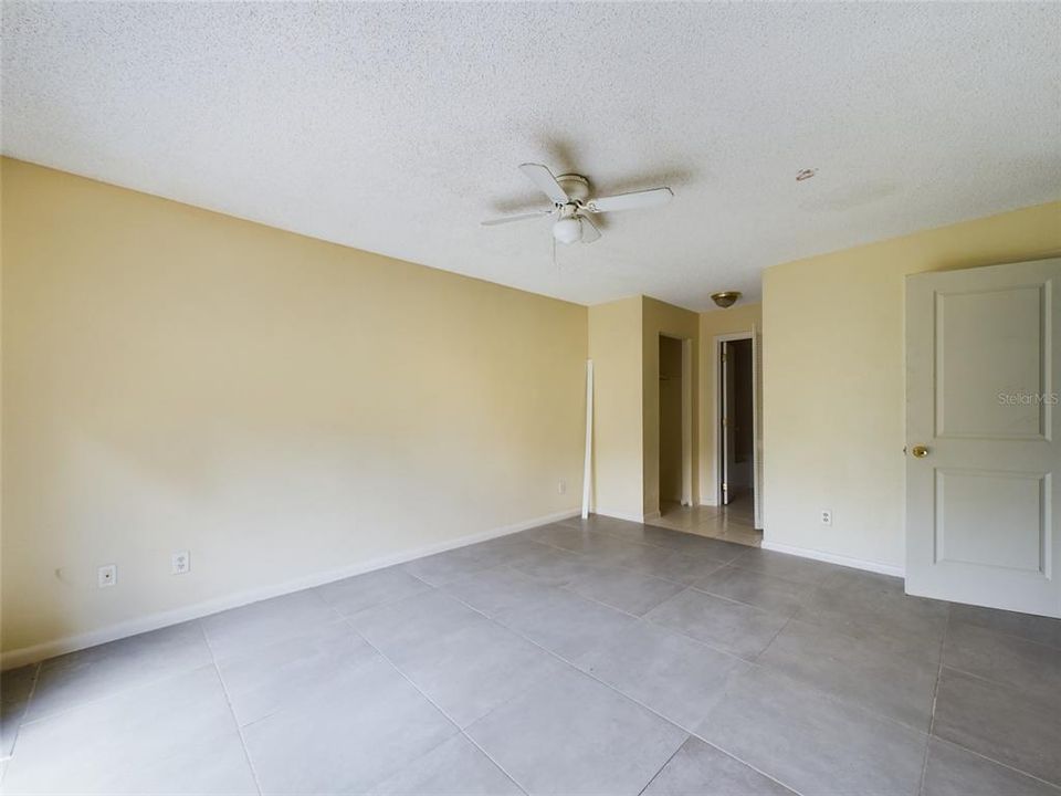 For Rent: $1,600 (2 beds, 2 baths, 2034 Square Feet)