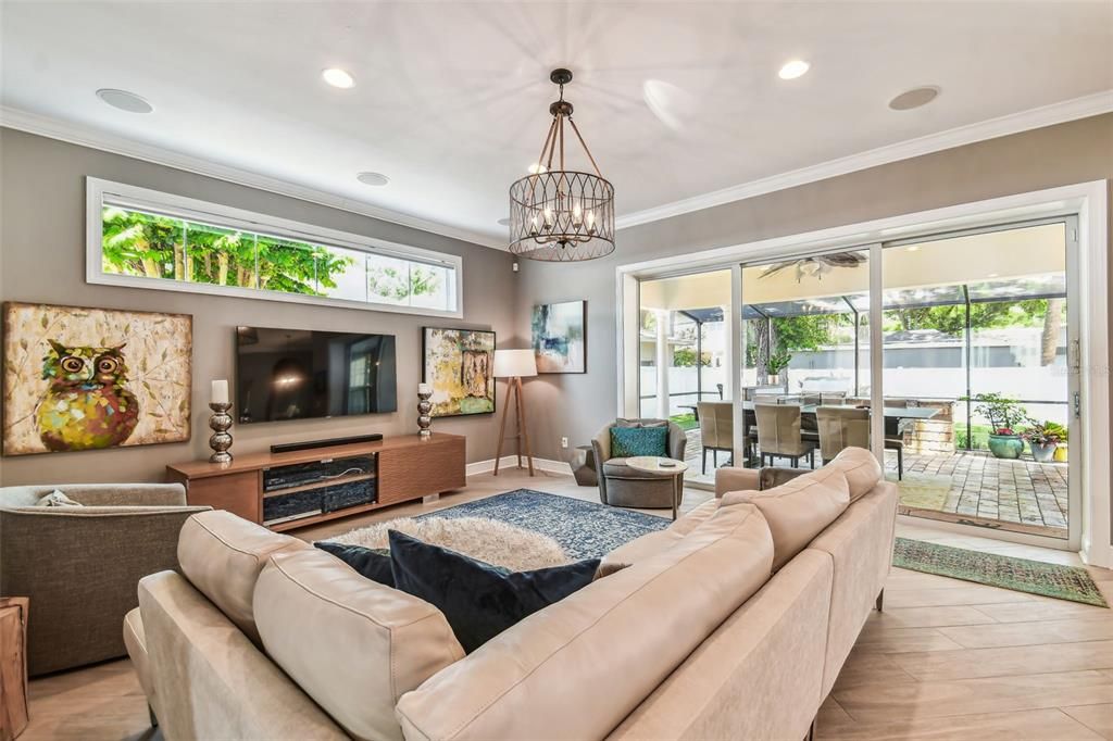 Active With Contract: $1,500,000 (4 beds, 3 baths, 3242 Square Feet)