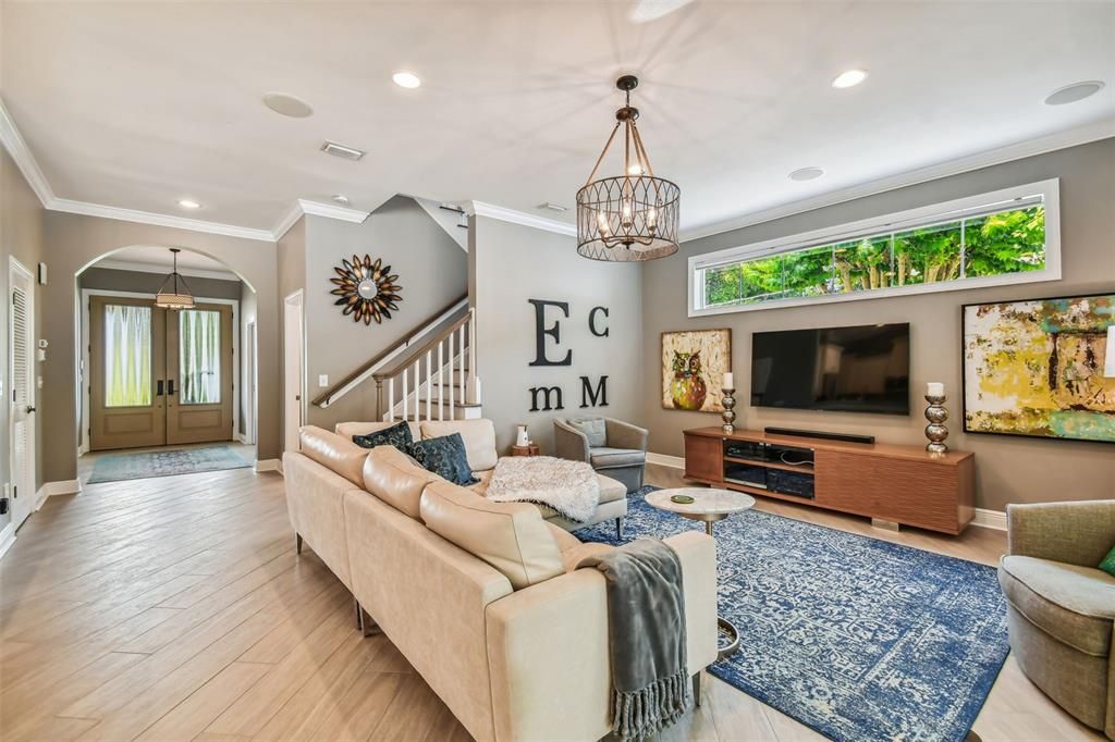 Active With Contract: $1,500,000 (4 beds, 3 baths, 3242 Square Feet)