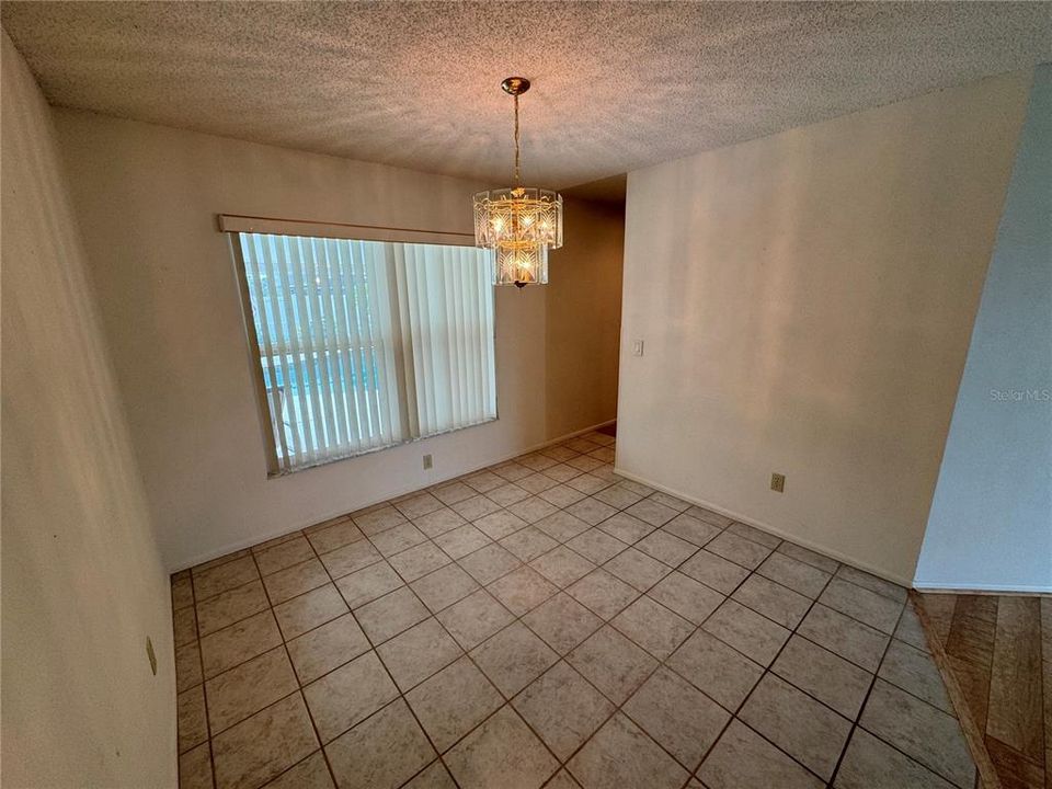 Active With Contract: $2,500 (4 beds, 2 baths, 1720 Square Feet)