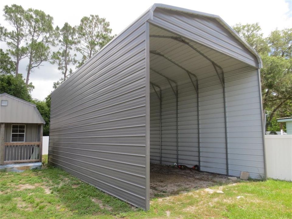 25x 27 RV Carport with RV hook up.