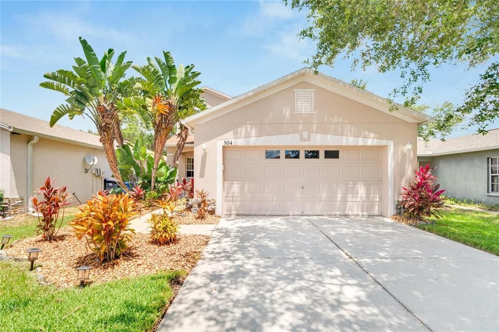 For Sale: $364,900 (4 beds, 2 baths, 1754 Square Feet)