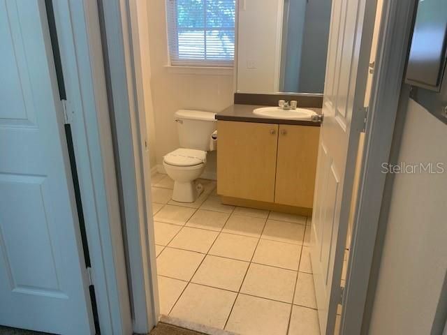 For Rent: $1,750 (1 beds, 1 baths, 792 Square Feet)