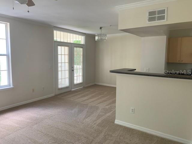 For Rent: $1,750 (1 beds, 1 baths, 792 Square Feet)