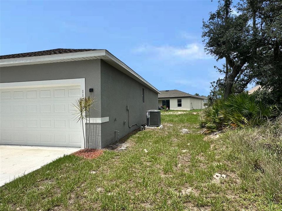 For Sale: $349,900 (4 beds, 2 baths, 1828 Square Feet)