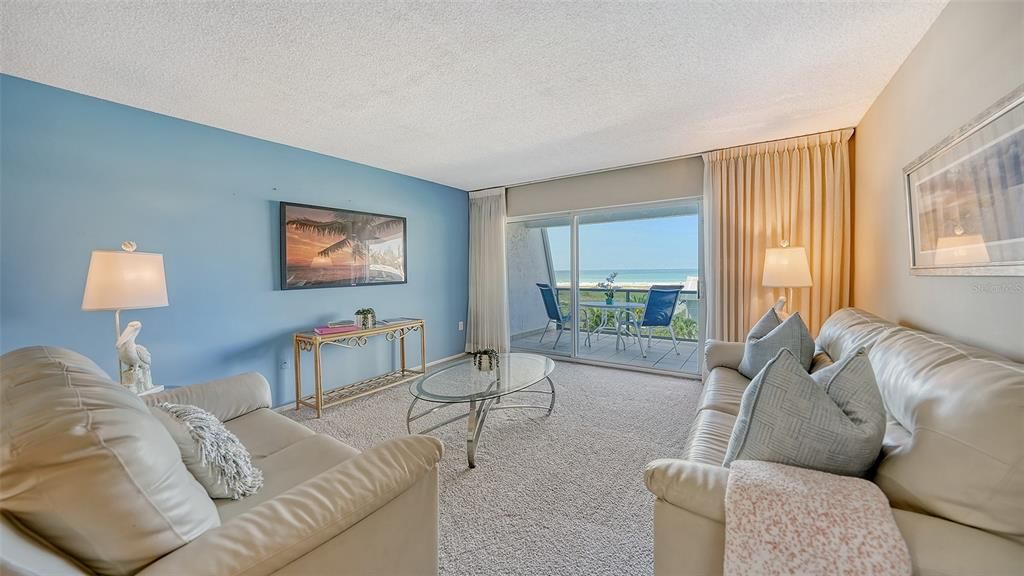 Unit 503 offers a rare opportunity to own in the closest weekly rental condo complex to vibrant Siesta Key Village making it a PROVEN profitable investment for vacation rentals or as a personal beachside retreat.