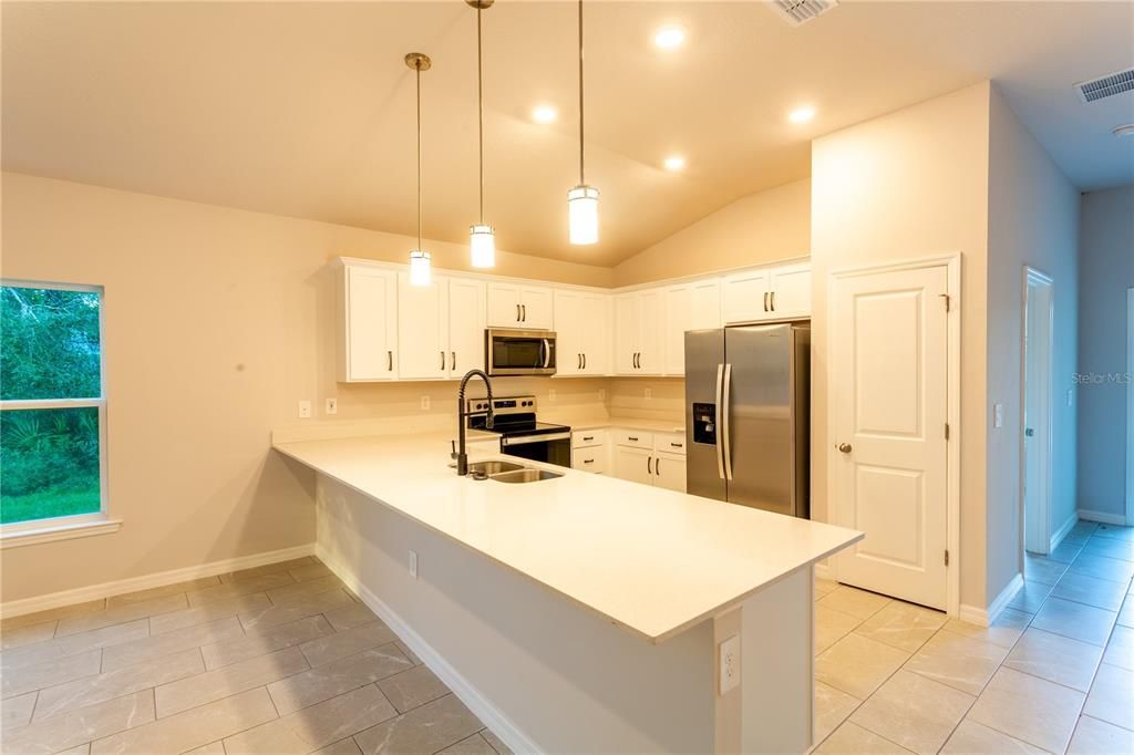 For Sale: $384,000 (4 beds, 2 baths, 1803 Square Feet)