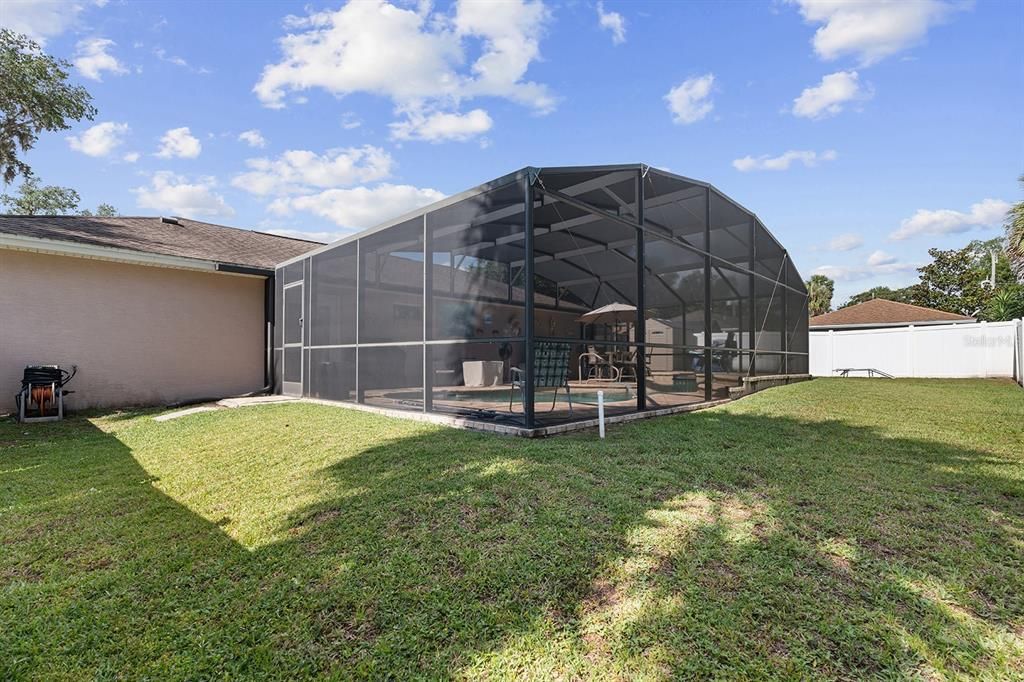 For Sale: $349,000 (3 beds, 2 baths, 1129 Square Feet)