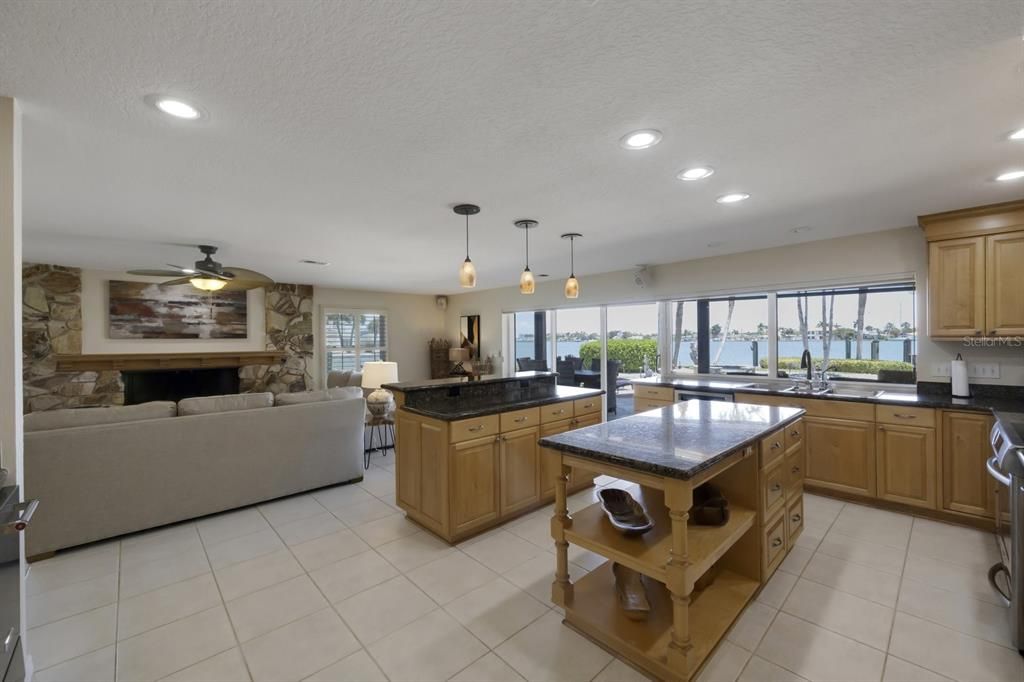 Kitchen/Family Room