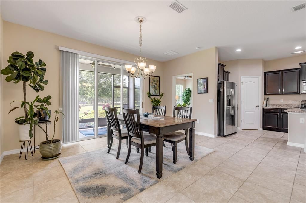 Active With Contract: $359,000 (3 beds, 2 baths, 1739 Square Feet)