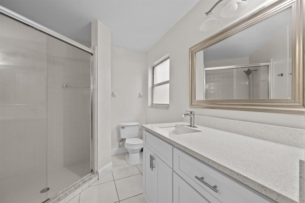 Active With Contract: $2,290 (3 beds, 2 baths, 1228 Square Feet)