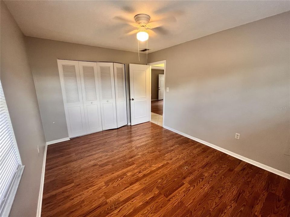 Active With Contract: $1,749 (2 beds, 1 baths, 800 Square Feet)
