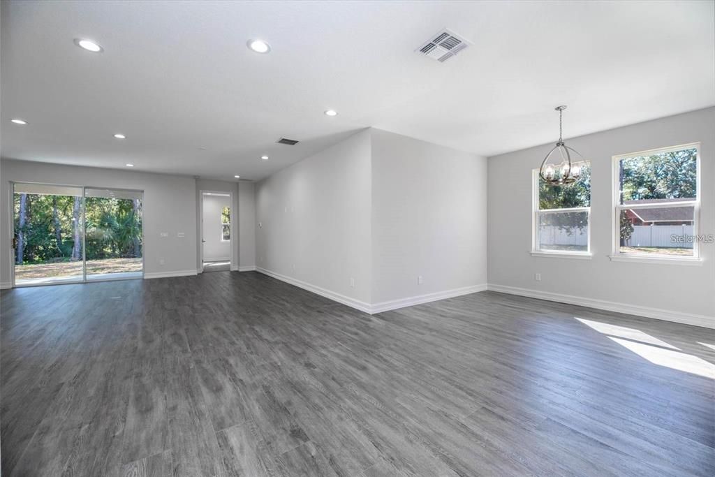 Active With Contract: $495,000 (4 beds, 3 baths, 2412 Square Feet)