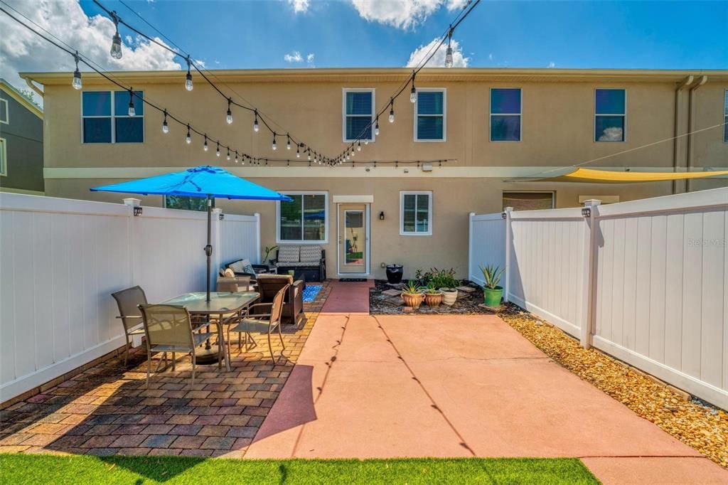 Recently Sold: $379,900 (2 beds, 2 baths, 1220 Square Feet)