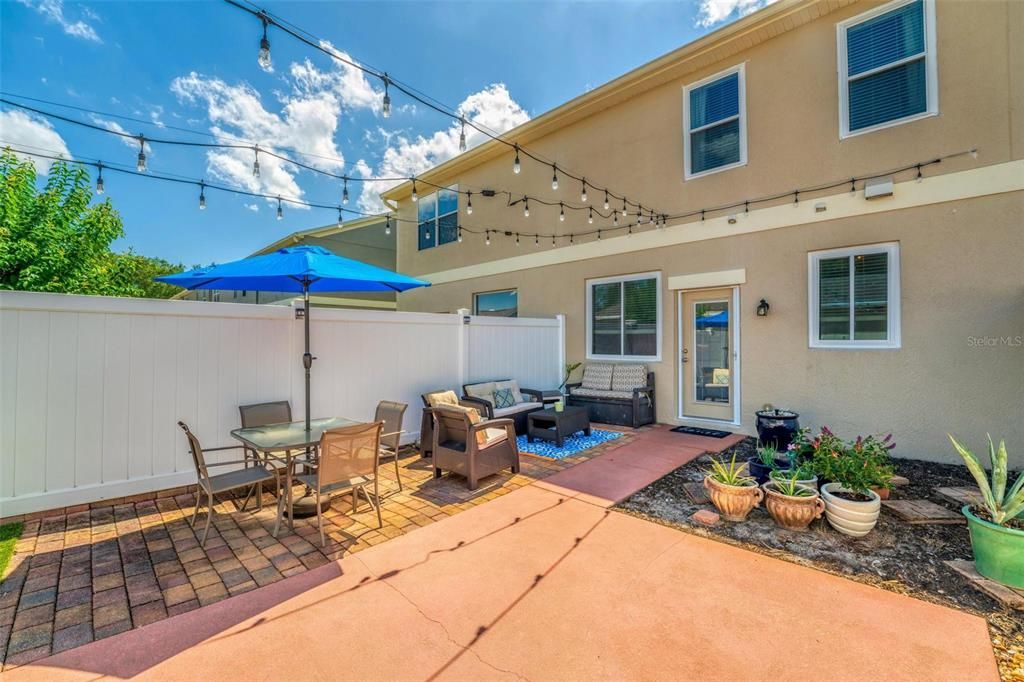 Recently Sold: $379,900 (2 beds, 2 baths, 1220 Square Feet)