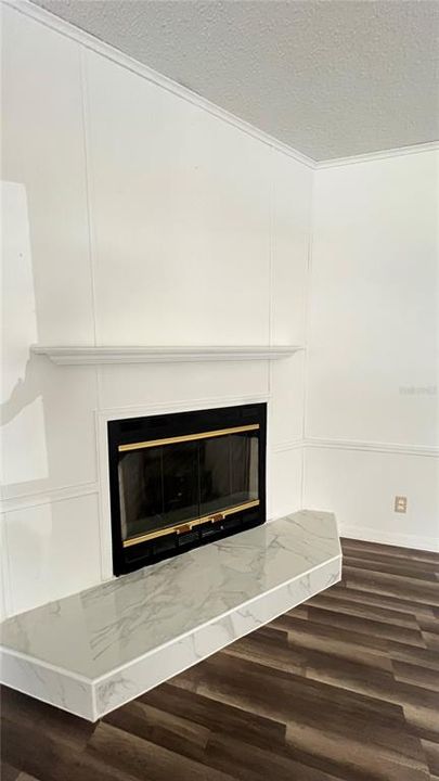 Active With Contract: $205,000 (3 beds, 2 baths, 1188 Square Feet)