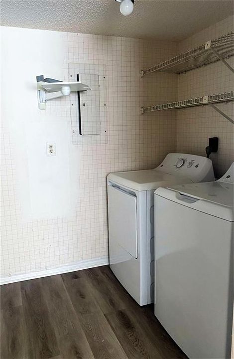 Laundry room off kitchen