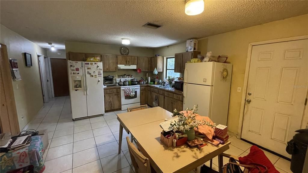 Breakfast area Kitchen