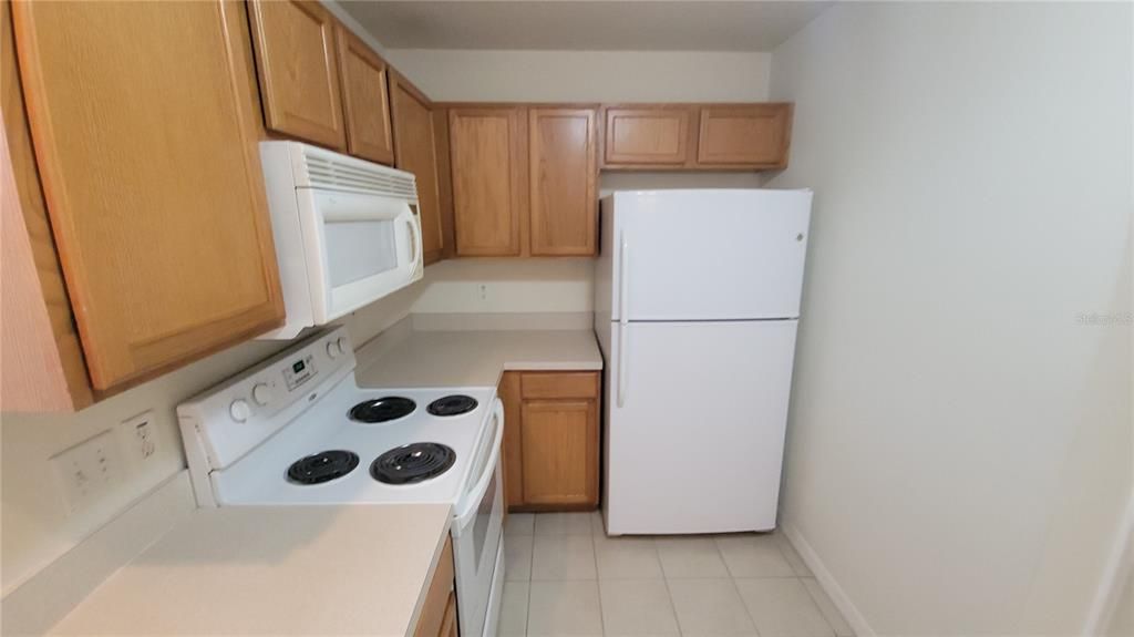 Recently Rented: $1,700 (2 beds, 1 baths, 1315 Square Feet)