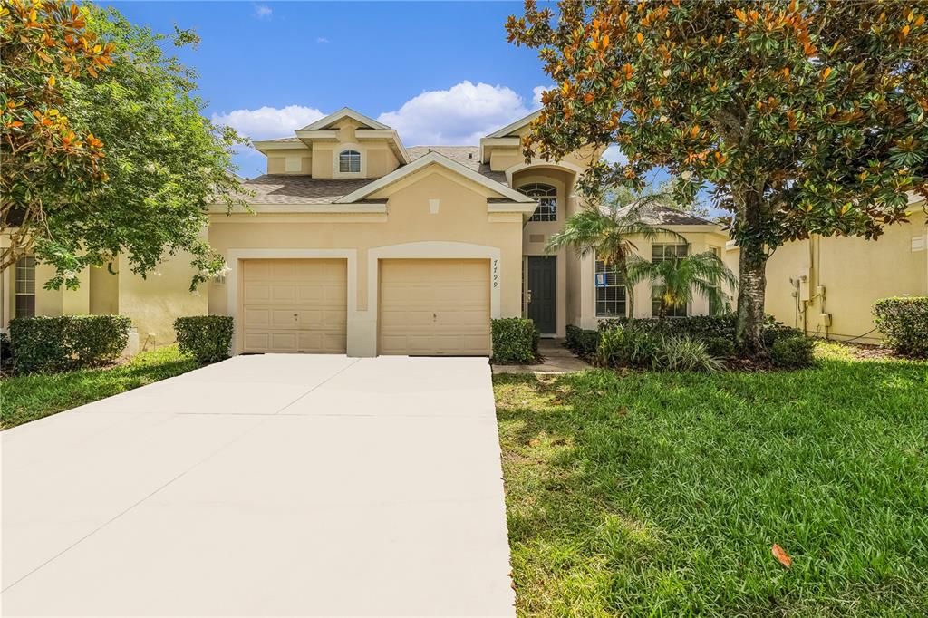 Recently Sold: $625,000 (5 beds, 5 baths, 2342 Square Feet)