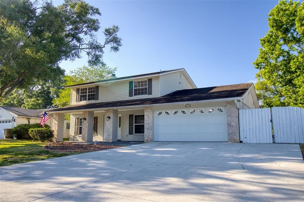 3-Car Driveway