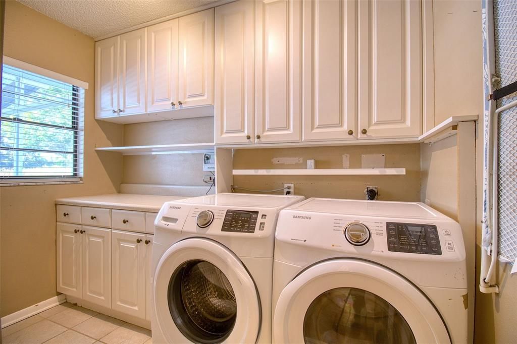 Large Laundry Room