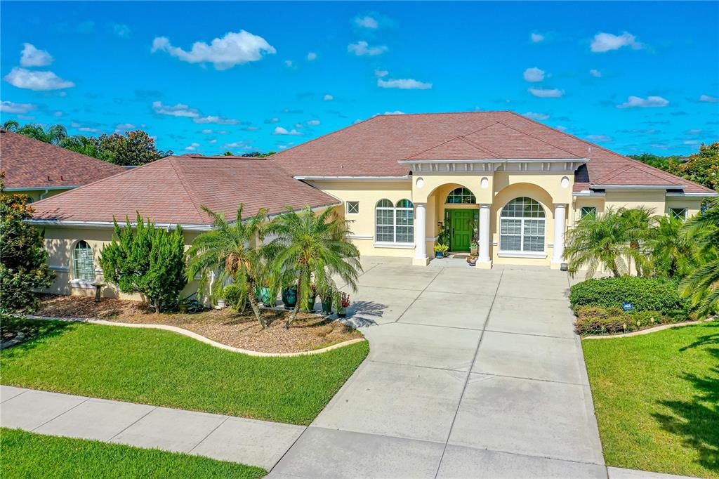 Recently Sold: $699,000 (4 beds, 3 baths, 3175 Square Feet)