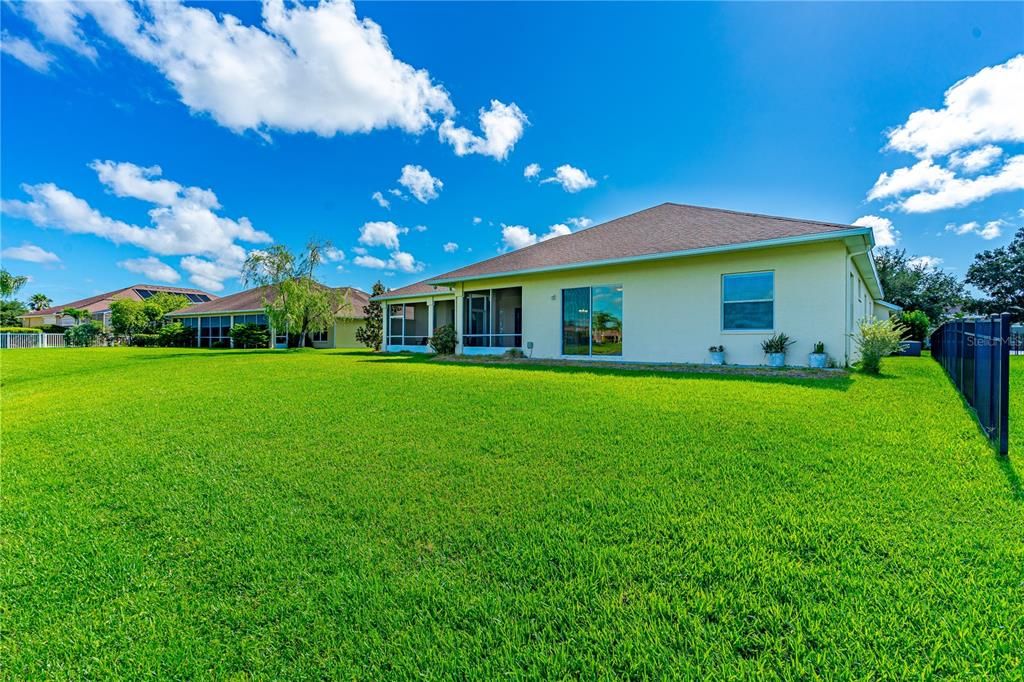 For Sale: $699,000 (4 beds, 3 baths, 3175 Square Feet)