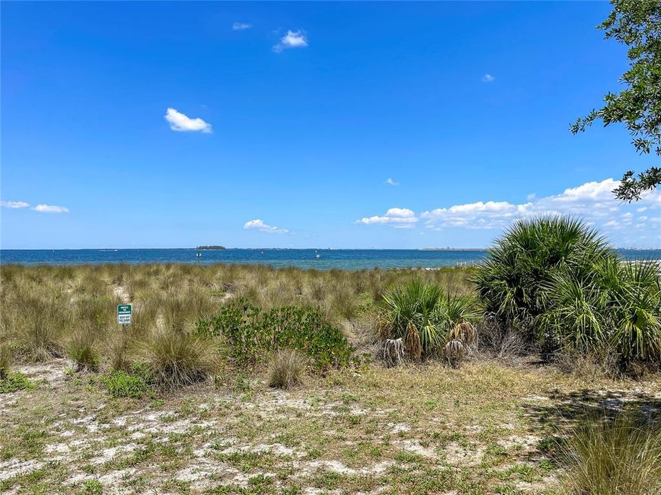 For Sale: $1,150,000 (3 beds, 3 baths, 2451 Square Feet)