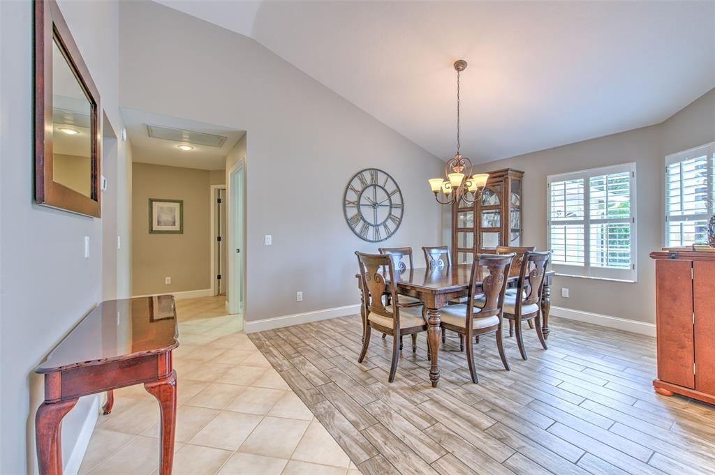 Active With Contract: $574,900 (4 beds, 2 baths, 2234 Square Feet)