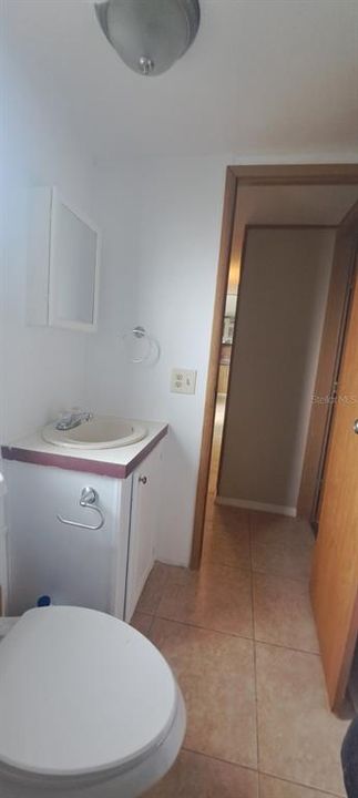 For Sale: $159,000 (3 beds, 2 baths, 924 Square Feet)