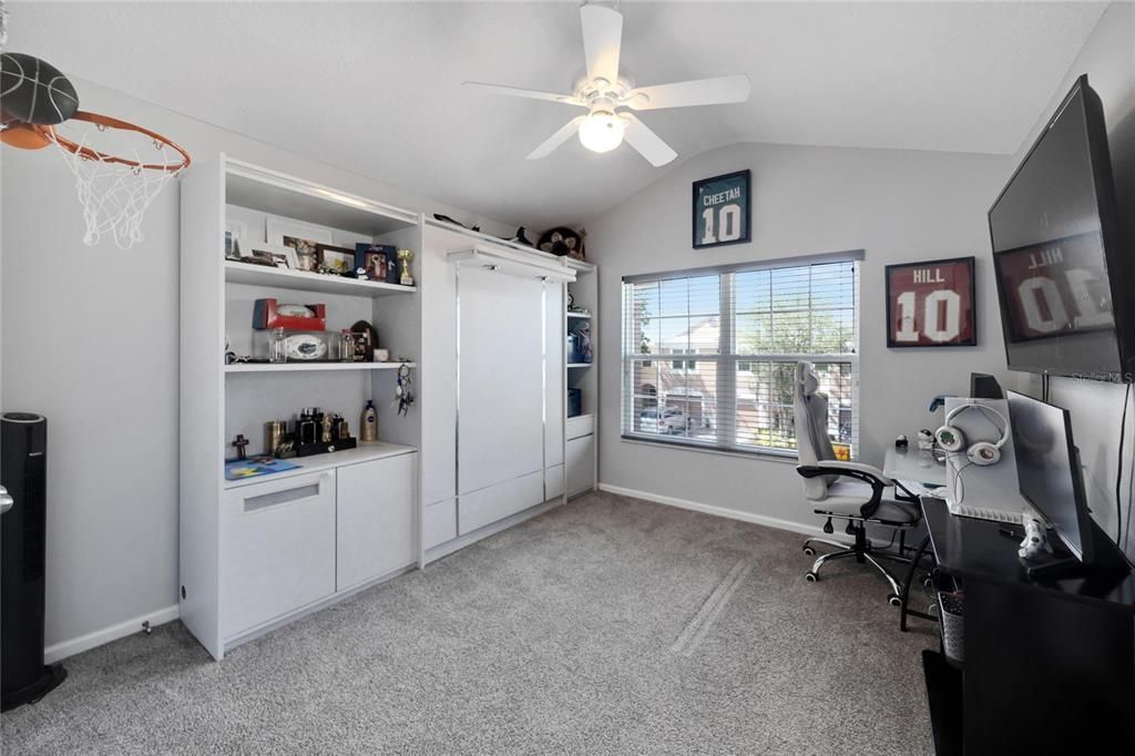 Active With Contract: $314,990 (3 beds, 2 baths, 1545 Square Feet)