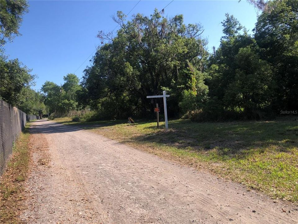 Active With Contract: $275,000 (4.08 acres)