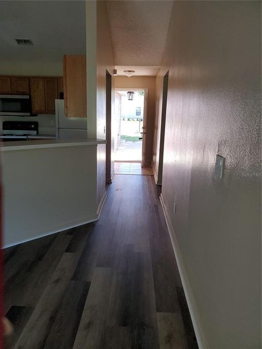 For Rent: $1,575 (3 beds, 2 baths, 1282 Square Feet)