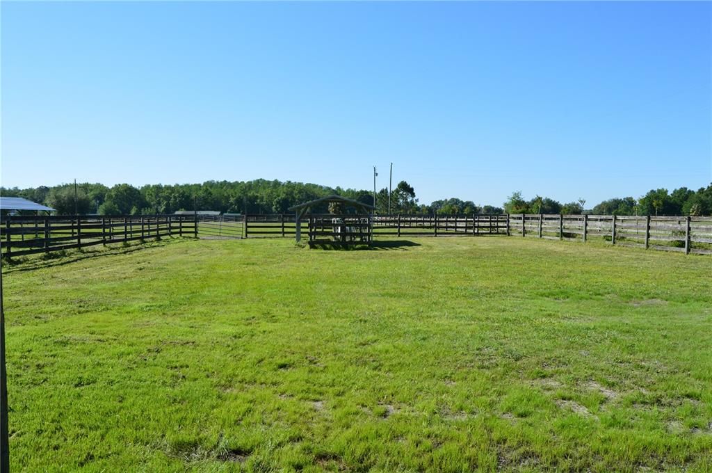 For Sale: $1,499,000 (10.03 acres)