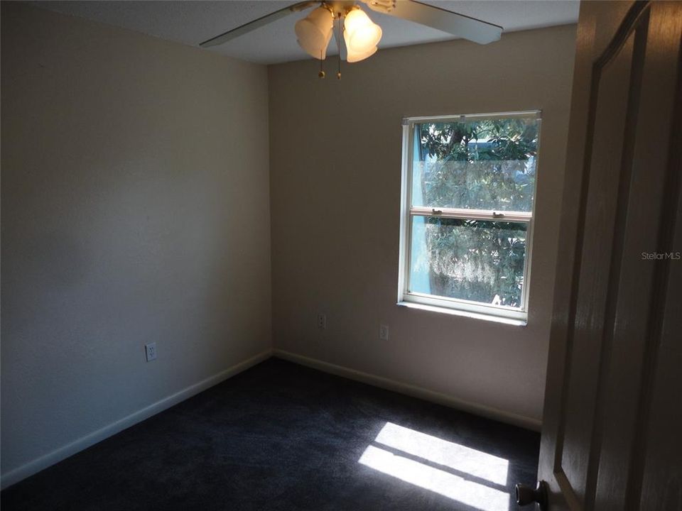 For Rent: $1,800 (3 beds, 2 baths, 1384 Square Feet)