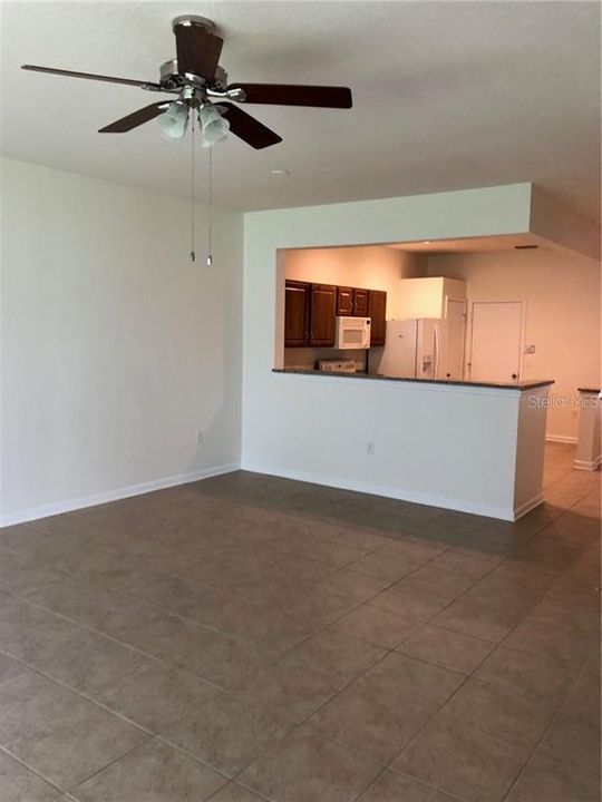 For Rent: $2,250 (3 beds, 2 baths, 1596 Square Feet)