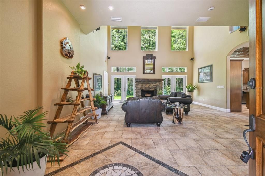 Active With Contract: $1,100,000 (4 beds, 3 baths, 3592 Square Feet)