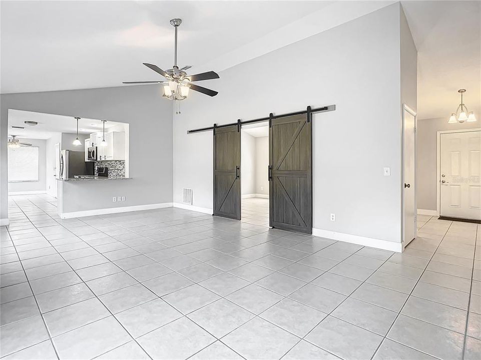 Active With Contract: $395,000 (3 beds, 2 baths, 1621 Square Feet)