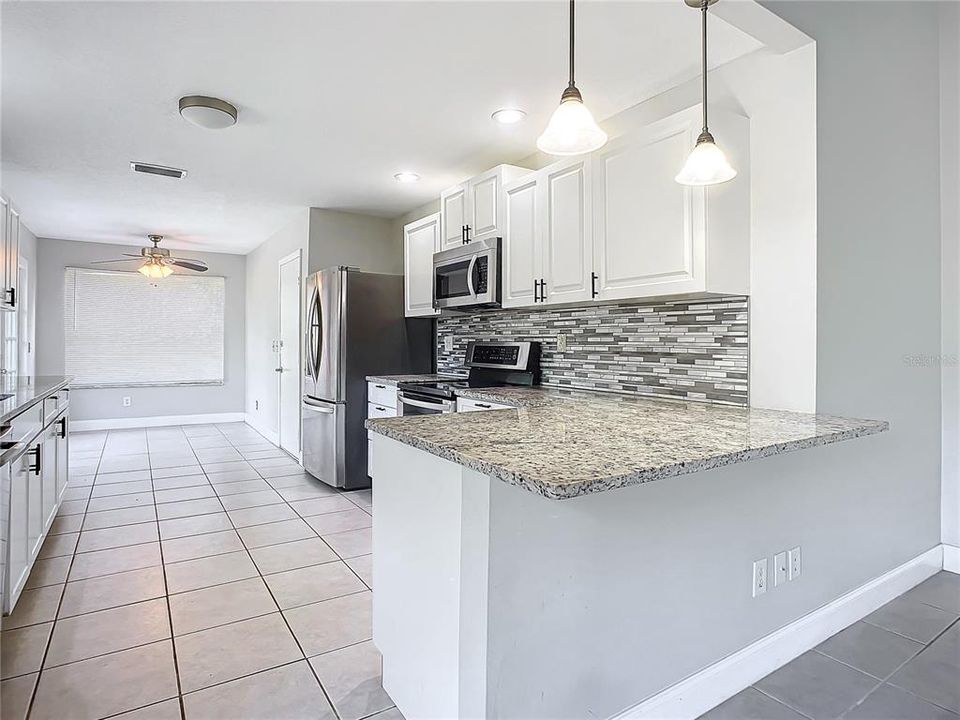 Active With Contract: $395,000 (3 beds, 2 baths, 1621 Square Feet)