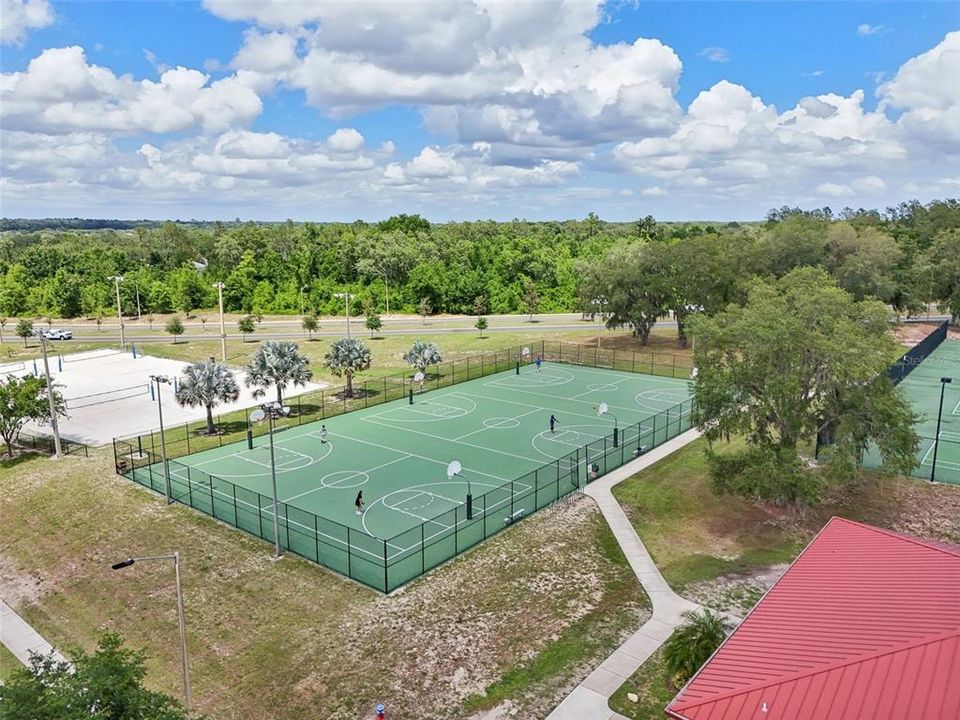 Active With Contract: $549,900 (3 beds, 2 baths, 2153 Square Feet)